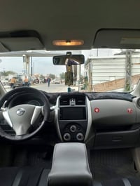 اخواني نيسان صني للبيع 2023 على وضع الشركه بدون صبغ بدون اي شيء تريد و...