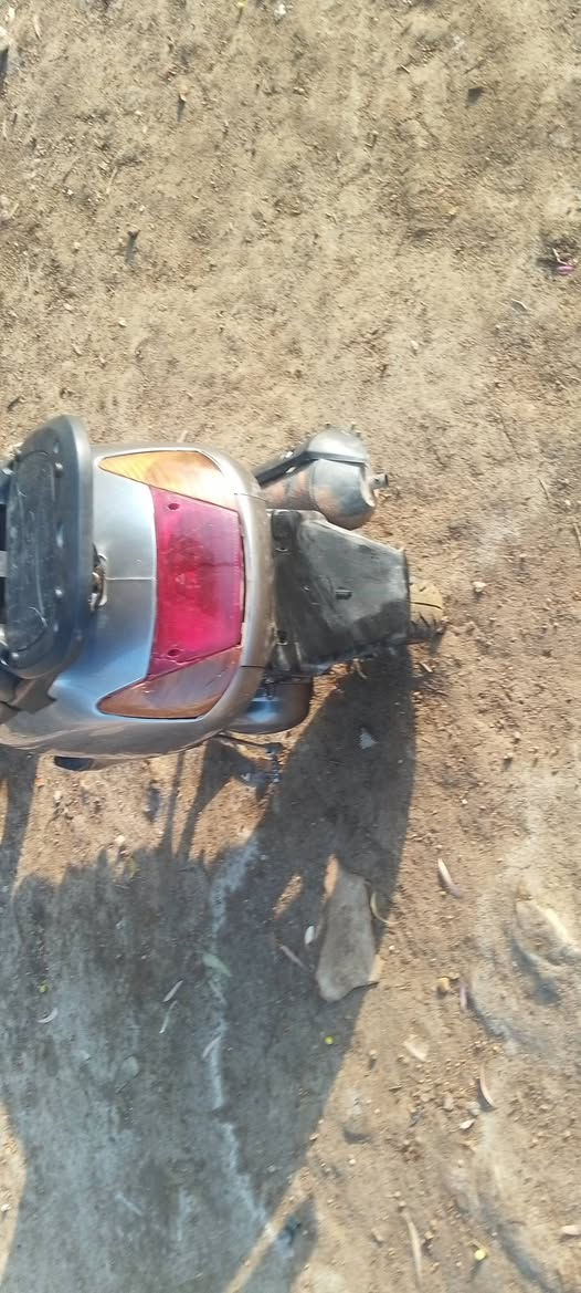 السلام عليكم سبيسي للبيع ياباني مفتوحه  دراجه ما تشتغل ماعرف شبيه كلولي ما تشحن المكان الكوت الشهداء السعر 350 وبيه مجال موجود خاص او انتصل ‏‪***********‬‏
