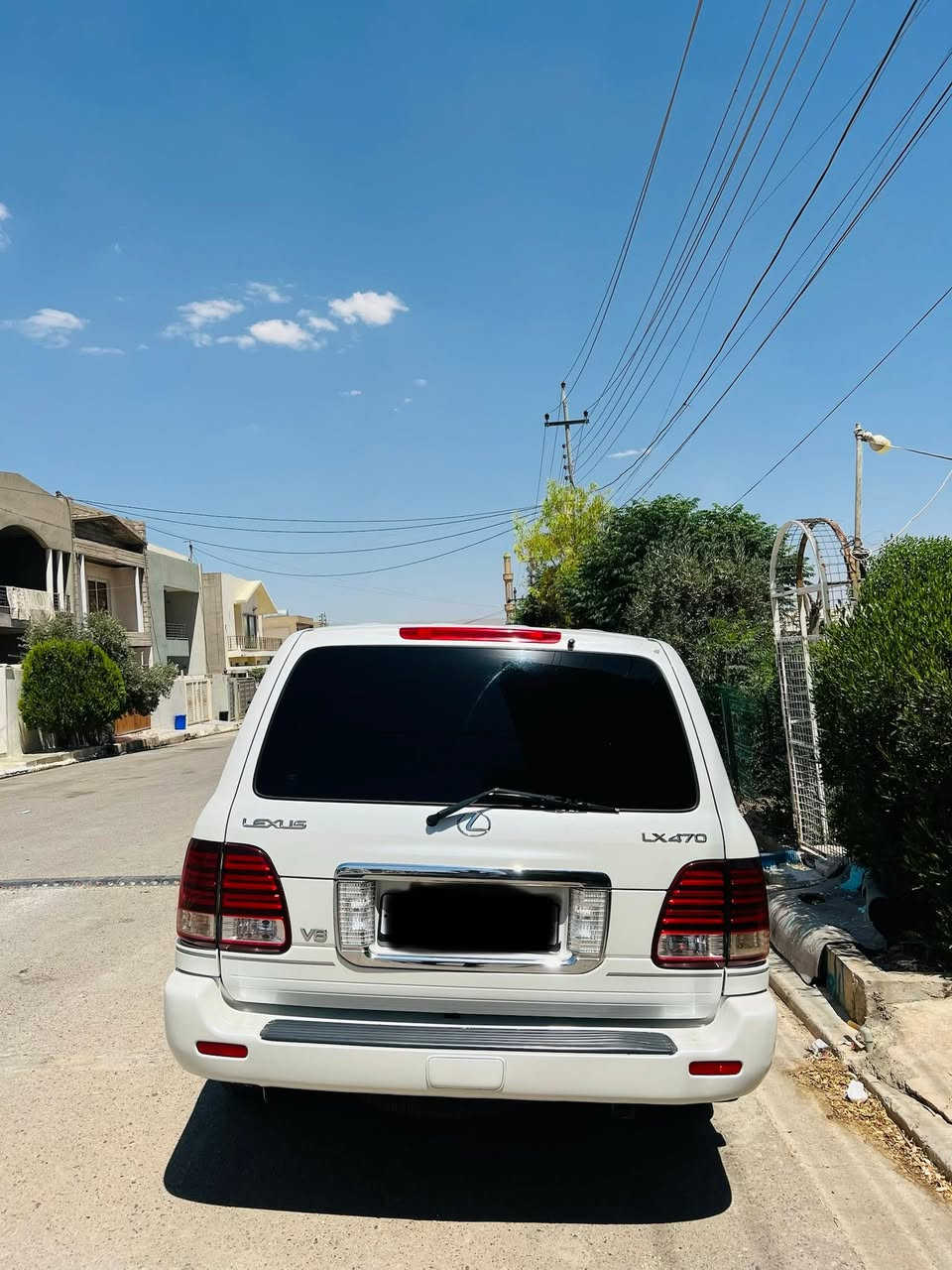 لێگزز LX470 مۆدیل 2005 سەیارەکە بێڕەقەمە دوبەیە بەشەرتی بڕانەوە و هەموو شتی گێڕ و مەکینە بەشەرت نەکراوەتەوە سەیارەکە هەشت پستۆن قەپات مواسفاتە چەگەکان هەموو ئیش دەکات کوشن خەزن و سارد و گەرم تعدل سورعە هەموو بەشەرت سەیارەکە سێ پارچەی سبوغه بێ ژۆرێ ژم ***********
