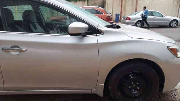 مكلف بالنشر 

نيسان سنترا موديل ٢٠١٩ 

السيارة جديدة تايرات جدد باتري جديد حدادية جديدة 

ماشية ٨٣ وقابل للزيادة 

سنوية لحد ٢٧ 

حادثه مرفق بالصور 

السعر ١١٢ وبيهه مجال قليل

للاستفسار الاتصال على ***********
