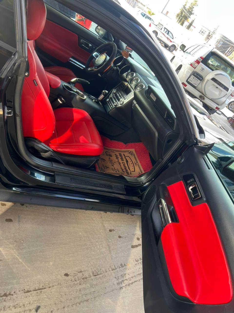 موستنگ ٢٠١٧ V6
قطعتين صبخ بدون شاصي 

***********

١٤٠ ماشی
سعر ١٥٥ مجال
مكان دهوك
*********** عميدي, دهوك
