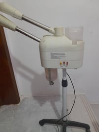 جهاز بخار اصلي شغال نظافة ٩٠% على الفحص.السعر ٩٠ الاتصال ٠٧٧٢٣٢٦٨١٩٩