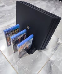 بلايستيشن٤ برو • ١ تيرا • ٣ اقراص