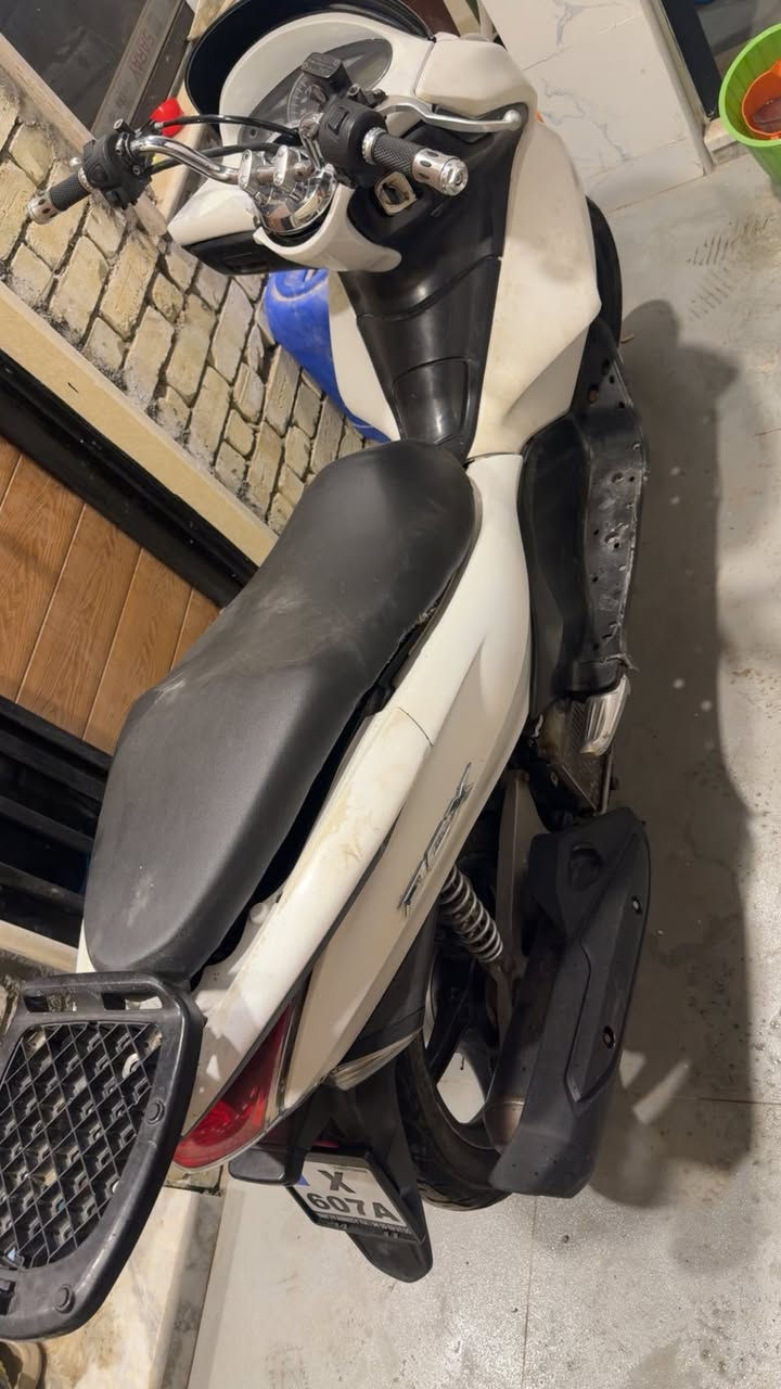 سلام عليكم دراجه جيل لأول البيع دراجه غسلته وطافت بيع كوم حديد مادري شبيه مابيه مكاني بغداد رستميه سعر ٨٠٠قفل قفل ***********
