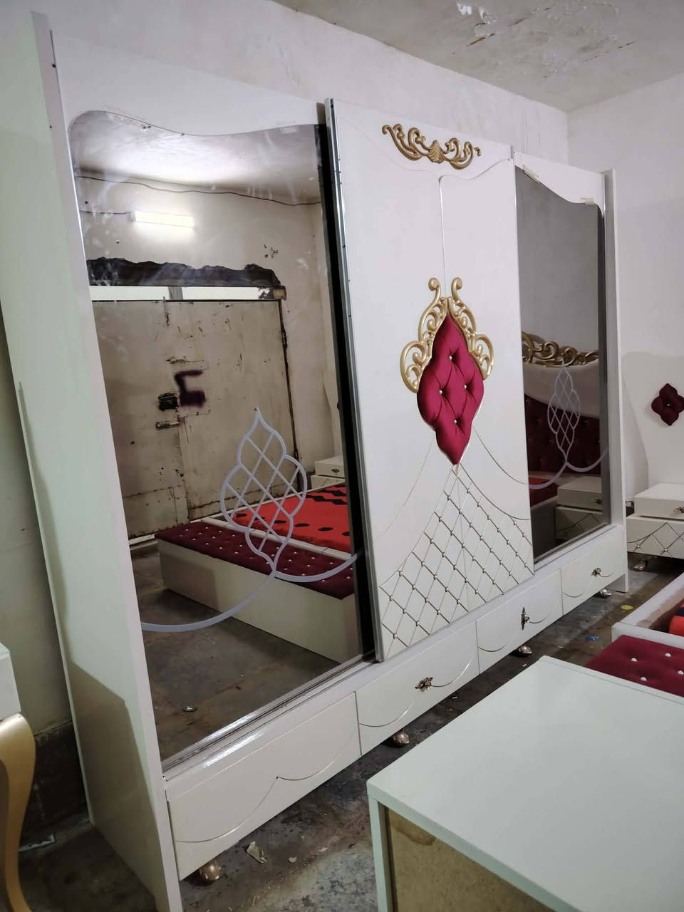 غرفه تركي ضخمه اخت. الجديد كامله تركي اصلي ثقيل المكان ديوانيه *********** بي وتساب
