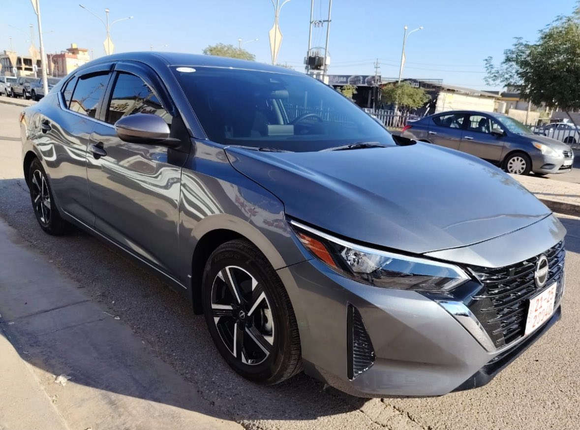 *تحية طيبة لجميع المتابعين*
*****السعر 130 ورقة *****
للبيع نيسان سنترا. 
موديل 2024 مواصفات SV
العداد 6900 mil.👌
رقم الشاصي 3N1AB8CV0RY374716. 

مواصفات SV
دخول ذكي
بصمة تشغيل 
كاميرا خلفية 
رادار امامي وخلفي. 
نقطة عمياء. 
حساسات.  
فول تحكم ستيرن. 

صور الحادث وتقرير السونار مرفق في الاعلان. 

السيارة كاتي تترقم شمال العراق. 
اربيل *سليمانية *دهوك

للاستفسار اكثر عن السيارة يرجى مراجعة معرض المربد لتجارة السيارات. كركوك حي الخضراء شارع المعارض. 

او الاتصال على الرقم 
***********
