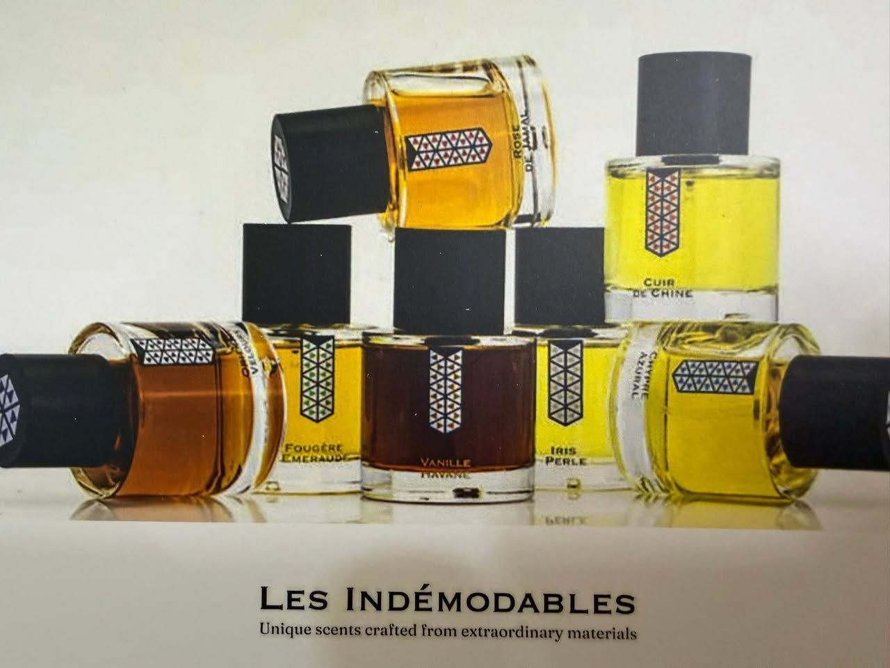 دسكفري سيت لي انديمودابل
(LES INDÉMODABLES)

يحتوي على مجموعة البرفيوم كاملة 11 عطر 

ومجموعة الكولون كامله 2 

حجم السامبل 3 مل ⚠️

العدد 13 * 3 مجموع 39 مل

العدد محدود 

السعر 100$ 

_______________________________

دسكفري سيت ميزون كريفيلي 

يحتوي 9 عطور 1.5 مل 

مجموعة الاكستريت كاملة عدى اخر اصدار 

الكمية محدودة

السعر 70$


**إذا كنت صاحب هذا الإعلان وتريد حذفه لأي سبب، رجاءا أرسل رسالة إلى الدعم الفني**