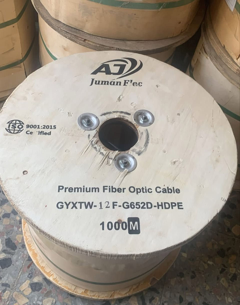 ⭕️البكرات القطري الثكيلة يمنا وبسسس والاسعار يمنا فول 💯

GYXTW -4 Core -⭕️

GYXTW -6 Core -⭕️

GYXTW-8 Core -⭕️

GYXTW-12Core -⭕️ 

( 1000M )⭕️

#نوع_الفايبر_يوفك_YOFC

#Brand_Cable_AJ 🌏 

⤵️ 

Outer jacket   HDPE 💯

Cable Diameter 7m ⭕️

Steel ware 0.8 m⭕️

Type Fiber ((#G652D_YOFC)) انتاج جديد 💯

 ⭕️ انتاج جديد مواصفات حقيقيه و نوعيه الكيبل عاليه الجوده مع ظمان  بالكيبل 

 

⭕️ لدينا اسعار جمله للمكاتب 

🚗يوجد توصيل كافة محافظات العراق 

☎️‏‭0771 078 7700‬
