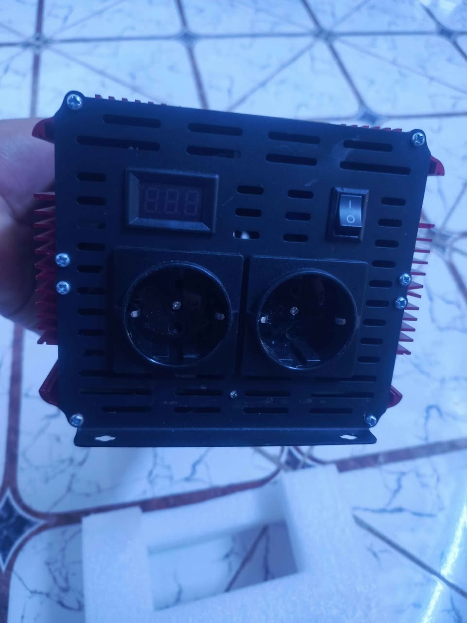 عاكس طاقة موجة جيبية نقية 7000 وات
24 فولت
عاكس طاقة
الموديل: 7000
الإدخال: تيار مستمر 12 فولت بعقوبة, ديالى


**إذا كنت صاحب هذا الإعلان وتريد حذفه لأي سبب، رجاءا أرسل رسالة إلى الدعم الفني**