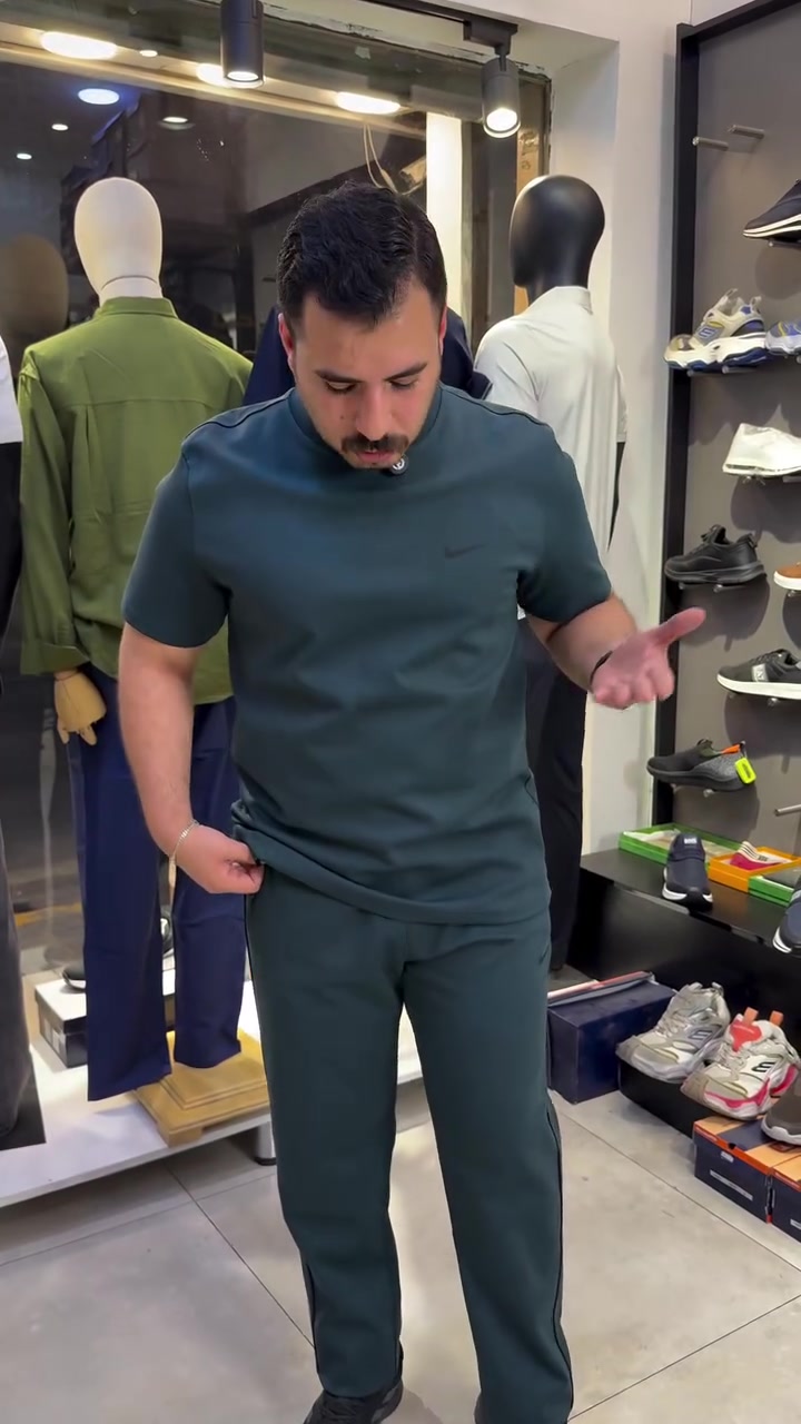 ⁨	تراك نايك اصلي 
خامه اصليةقطن 
قياسات M L XL XXL
للحجز مراسلة الصفحه⁩


**إذا كنت صاحب هذا الإعلان وتريد حذفه لأي سبب، رجاءا أرسل رسالة إلى الدعم الفني**