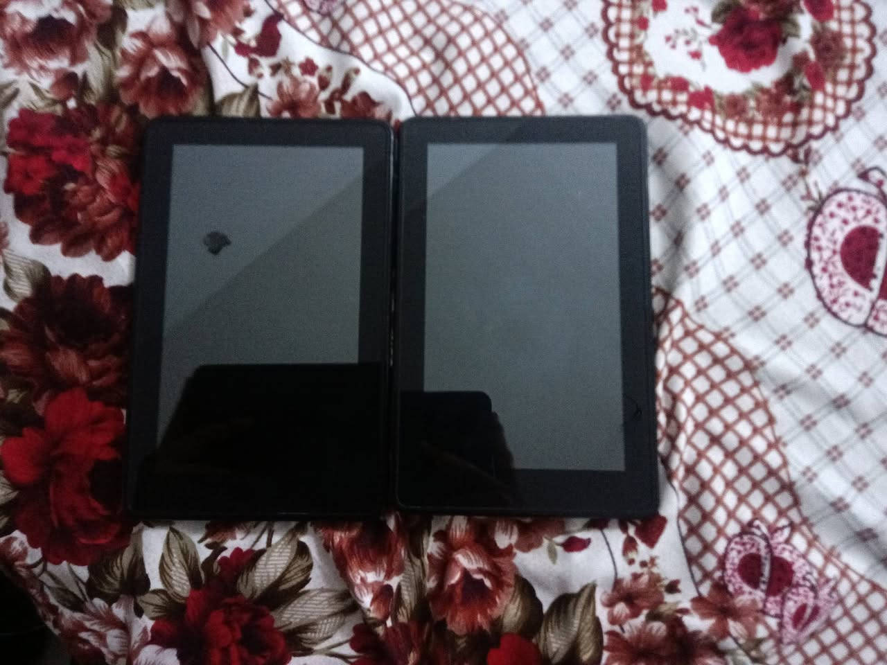 سلام عليكم ايبادات عدد اثنين نوع كندل جهاز نضيفات كل جهاز بي 15 لعبه الاطفال
السعر 40 ثيناتهن ما ابيع واحد لاريد يتفضل خاص او يعلق او للمراوس بثنين


**إذا كنت صاحب هذا الإعلان وتريد حذفه لأي سبب، رجاءا أرسل رسالة إلى الدعم الفني**