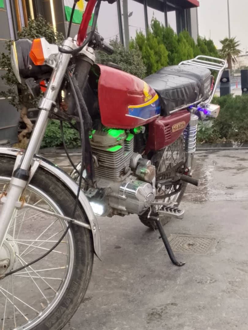 للبيع
بارت عيتاني للبيع 
5 كير مارش
رقم تواصل واتس 
***********
