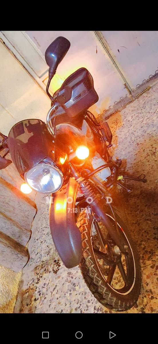 السلام عليكم دراجه بوكسر موديل 2023 مرقم السعر مليونين  مكاني الشعب كفاله عامه للبيع 
***********
