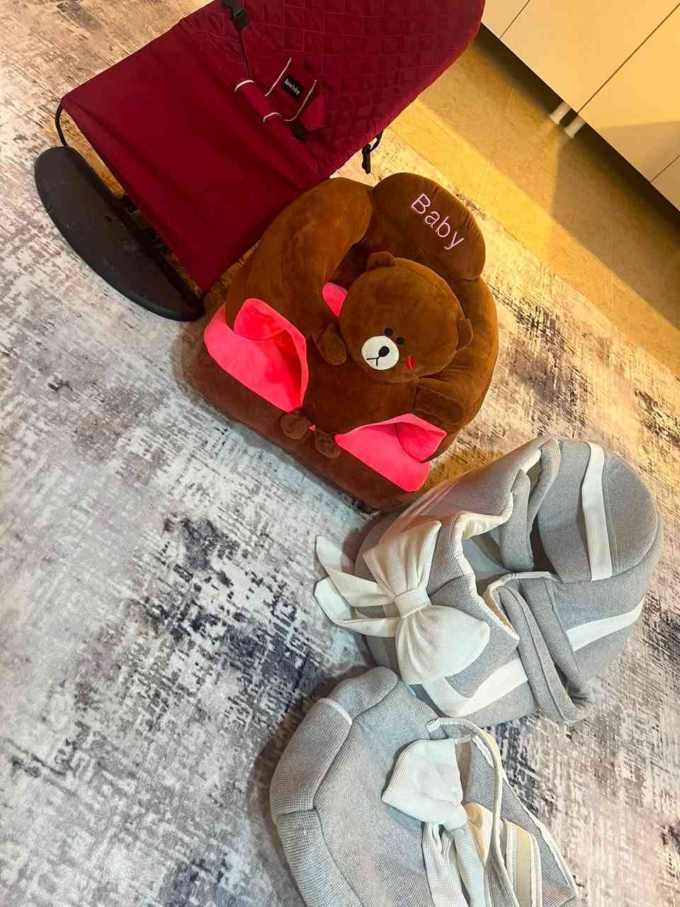 أغراض أطفال للبيع كلهن ٨٠الف مكان كركوك ***********
