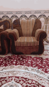 قنفات ١٠ مقاعد • بدون عيوب • مجال بسيط