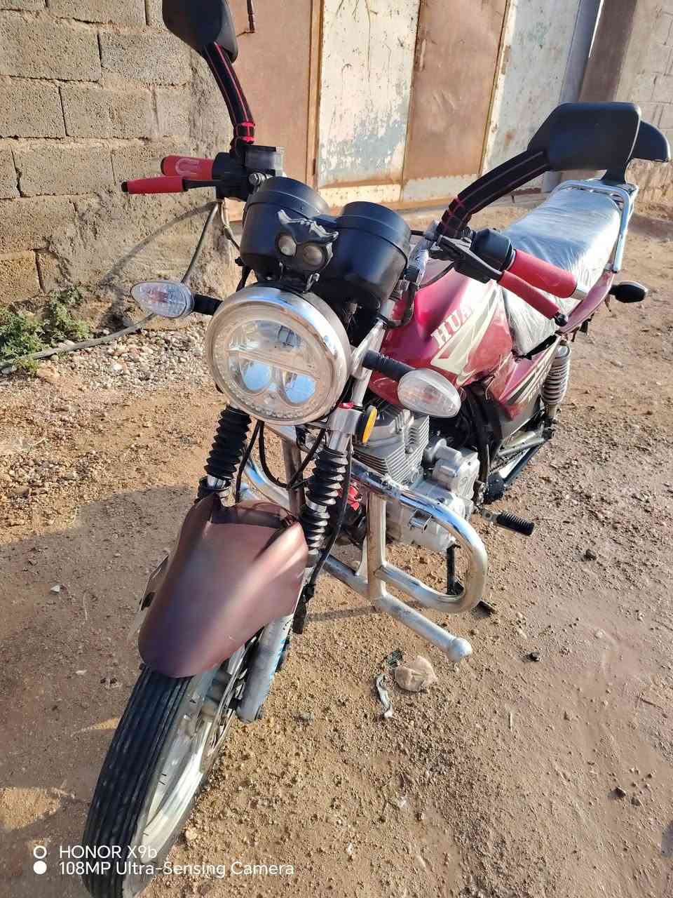 السلام عليكم
هايوشا 18للبيع سلف كهربائيات كامله 
بصمات ثنين صالنصه كاتم
 ويرهم مراوس بسيفان السعر475
#اتصال_فقط/ ***********
