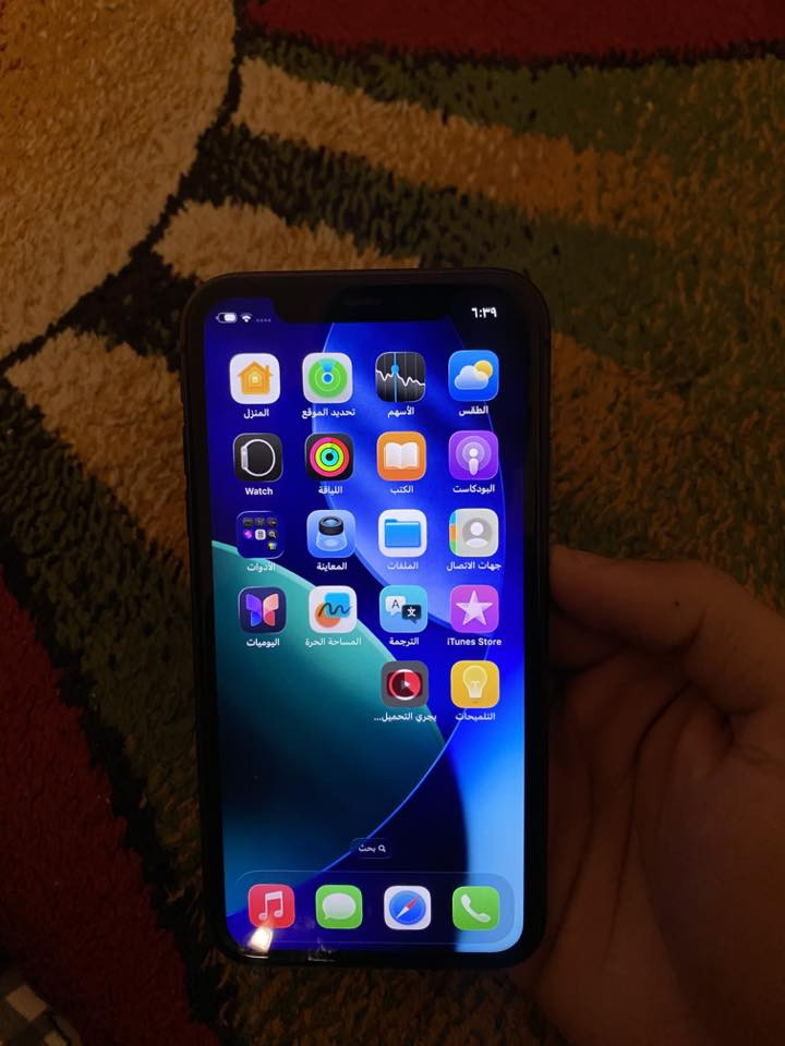 ايفون ١١ للبيع 
موبايل كلشي ما مبدل بي
ذاكرة ١٢٨ بطارية ٧٤
نظيف ولا شخط
للتواصل واتساب 
***********
