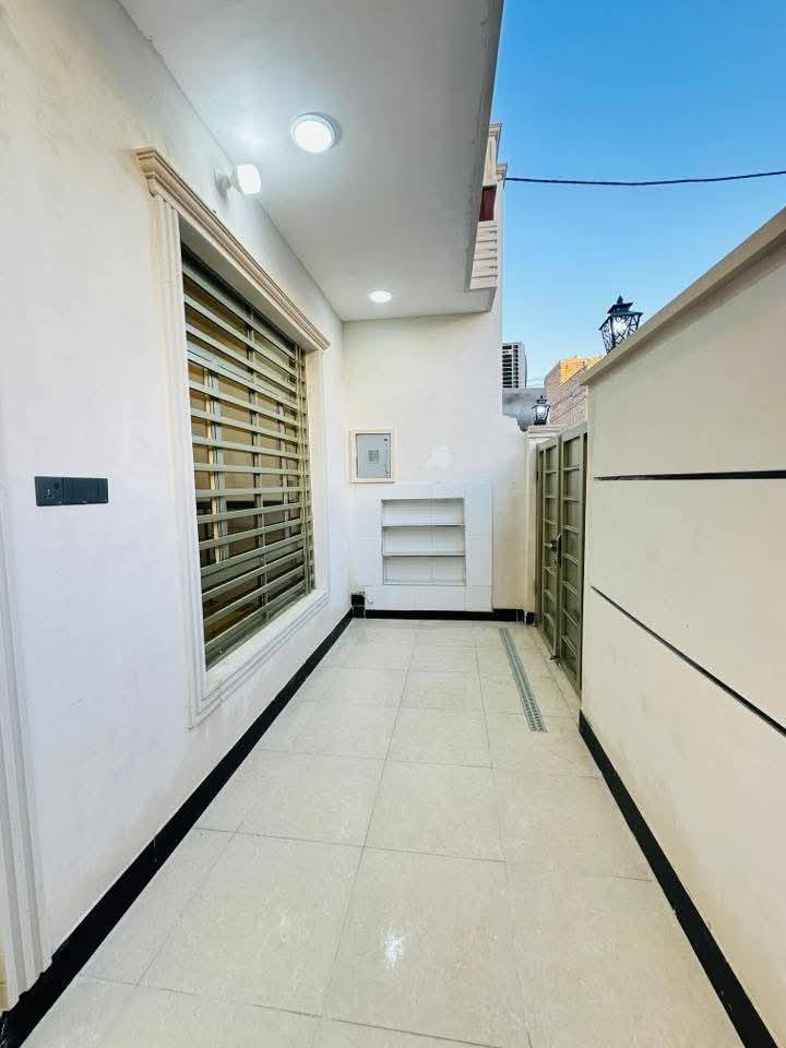 دار البيع ١٠٠متر مربع قاط واحد منطقه حي الغدير الثانيه الاستفسار اتصل رقم *********** جاهز السكن
