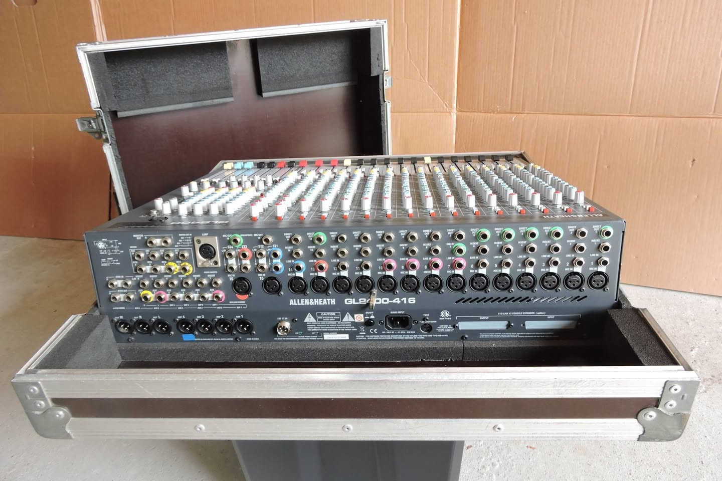 Allen gl 2400 
السعر 300


**إذا كنت صاحب هذا الإعلان وتريد حذفه لأي سبب، رجاءا أرسل رسالة إلى الدعم الفني**