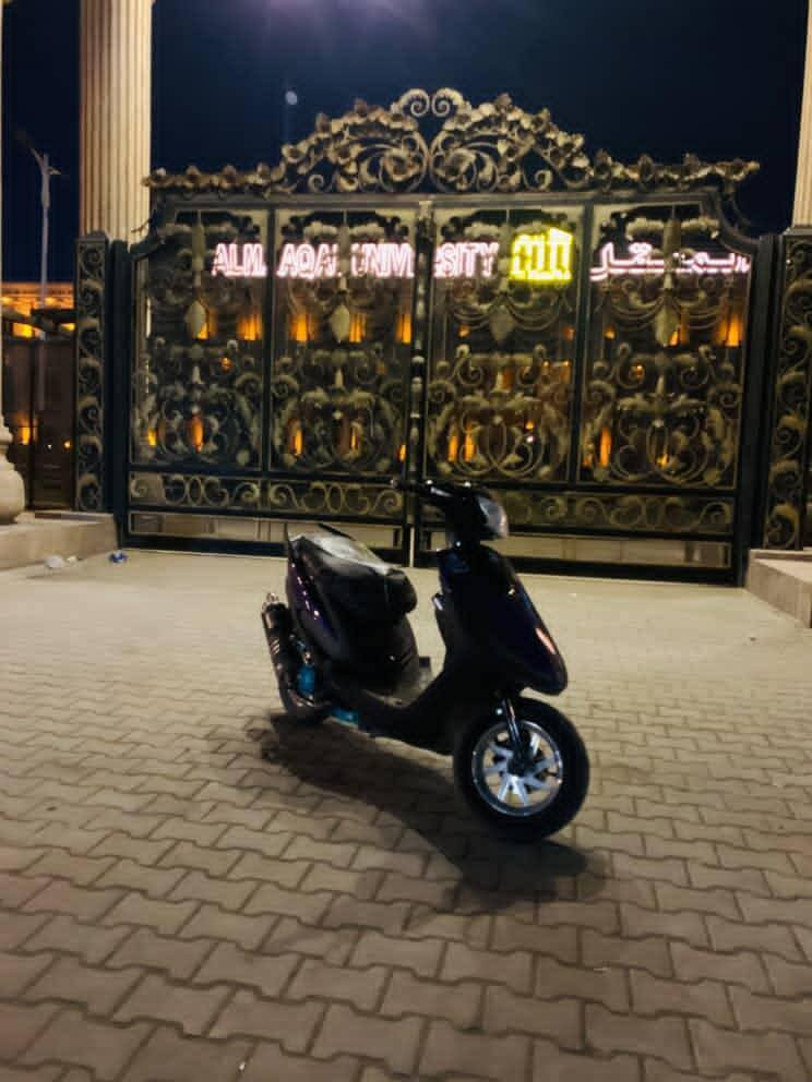 سلام عليكم اخواني
دراجه مكينه بلاد ما ملعوب بيها 
كفرات كلها ختم واحد اويالا ختم 
نيكل وبيض 
سبايدر  خفاش 
تايرات جلاتين 
اكزوز رياضي فتحتين ABE 
كلجات RS100 اصليات 
كلوب زنون 
سواد اسود شيال قصير تايون 
قبق فلاوين تايوان قطرت دهن 
حبايب دراجه ما ملعوب بيها 
ولا فصلات ولا مشي سريع
حدي من شغل للبيت  مكينه 49 بلاد 
عنواني البصره الجزيره الريان  تجي وتشوف واني 
بخدمتكم سعرها 775 وبيها مجال للطيبين  
اكفلها من سرقه وكفلها من كلشي 
سبب محتاج وبعتها ولي مو شراي وميعرف الغراض 
البيها ومو خبره لا يتصل ويكسر بيها 
***********
