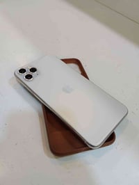 ايفون 11برو ماكس ذاكره 256 بطاريه ٨٥ الجهاز مبدل شاشه نوعيه زينه فيس إ...