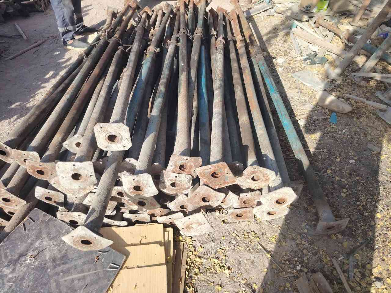 جكات ابو الحاضن سن خشن عدد 150 العنوان بصره
للستفسار ***********
