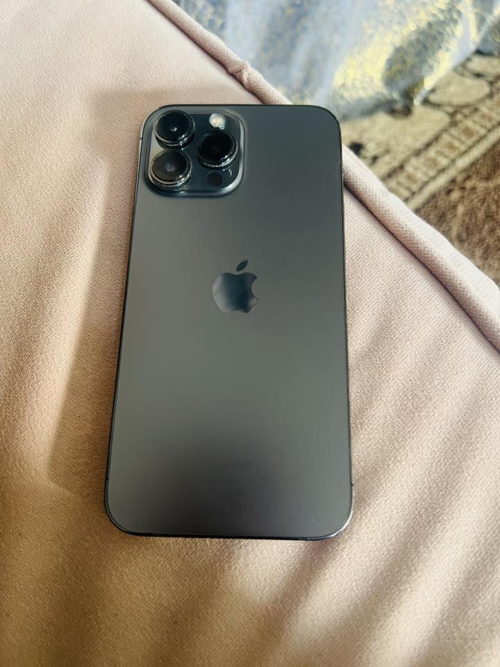 ١٣ برو ماكس
مامفتوح وتر بروف

نموذج m

ذاكره 256

بطاريه 84. 

مكفول من اي خلل

تاخذه من باب البيت

ب 725 الف

  اتصال + واتس اب ***********
