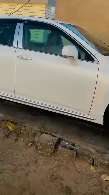 سلام عليكم سياره البيع ماجستا 2010 كفاله عامه باسمي مداور ثاني يوم غرفه vip كشنات تبريد تدفئه هواي مواصفات بيهه مكان النجف ***********
