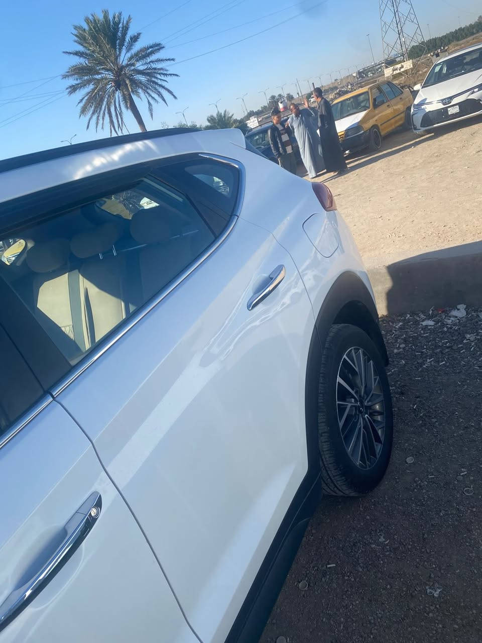 السلام عليكم
توسان خليجي 2020
فول 
بنوراما
مكينة 2000 
بصمه ابواب 
بصمه تشغيل عن بعد 
شاشه كامره 
تحكم ستيرن 
حساس خلفي أمامي 
مقاعد كهرباء 2 
تبريد أمامي خلفي 
ويل كب 
3 انظمة قيادة 
لايت  خمس عدسه
ترحيب على بعد 
شاحن موبايل لاسلكي
مري شفط 
ويل كب 20
رقم بغداد انكليزي سنويه هزه جديد
ماشيه 51 حقيقي السياره جديده 
السياره بيه بس الي ماشر عليه بالبنيد فقط 
مكان السياره بغداد 
السعر 207 وبيه مجال قليل 
***********
