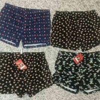 شورت شبابي • درزن • اقل طلب ٥