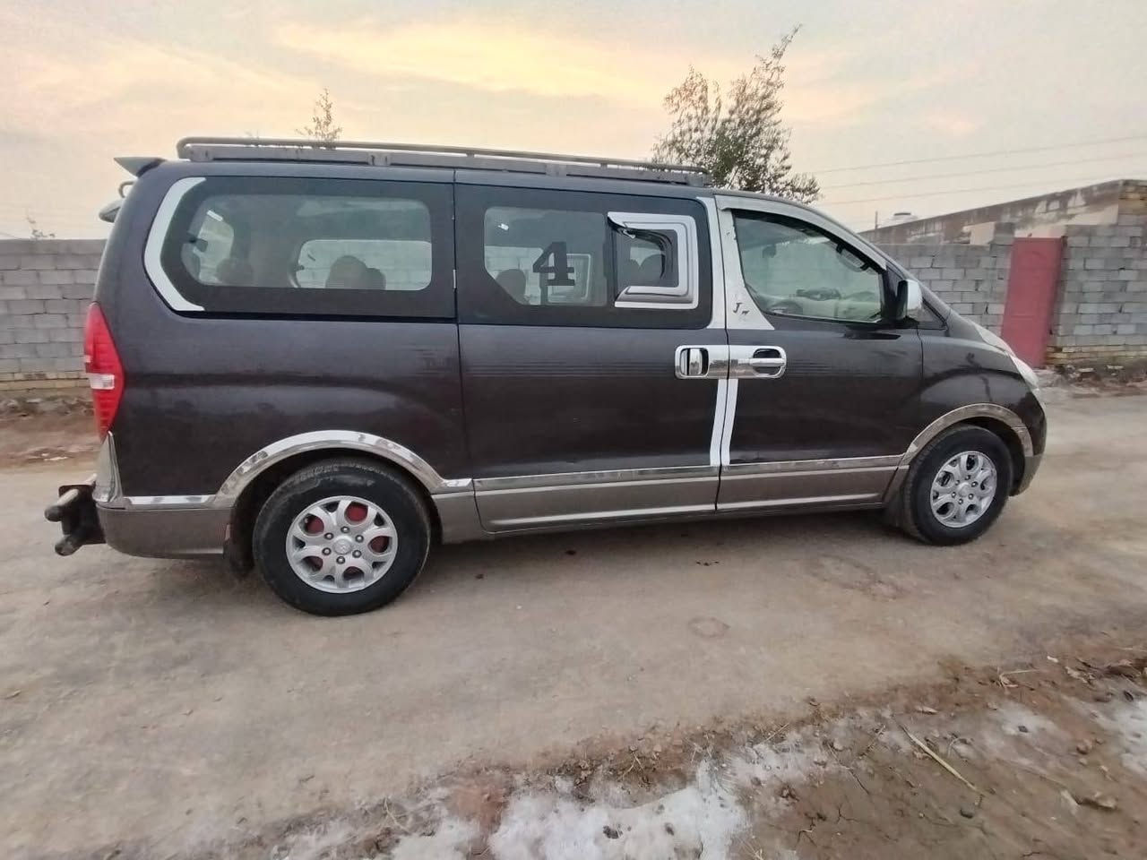 سلام عليكم ستاركس 2008 مفتوح كير عادي رقم صاحبها ***********
