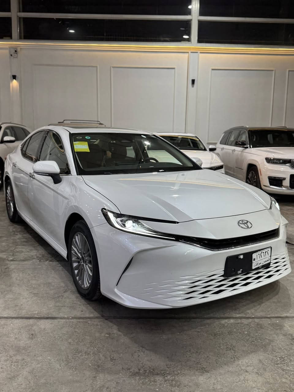 تويوتا كامري هايبرد 2025 
‏‼️ Toyota Camry Hybrid ‼️

اليكم التفاصيل الآتية:

‏🚘 Zero 
🚘 الموديل 2025
🚘 سعة المحرك 2.0L هجين
🚘 عدد AIR BAG 9 
🚘 حساسات خلفية
🚘 لايت زينون + LED
🚘 فتحة سقف
🚘 4 دسك
🚘 قبضات أبواب من الألمنيوم
🚘 مفتاح التشغيل بصمة 
🚘 شاشة 
🚘 كاميرا
🚘 الانارة الداخلية LED
🚘 المقاعد جلد 
🚘 تتسع المقصورة ل 5 ركاب
🚘 مثبت السرعة Cruise
🚘 المودات والأوامر الصوتية
🚘 أوضاع القيادة  Drive Mode
🚘 فحص أنظمة السيارة 
🚘 حساسات ضغط اطارات  
🚘 مقود جلد حياكة 
🚘 تبريد شاشة
🚘 قطعتين تبريد
🚘 هاند بريك كهرباء 
🚘 ا ABS
🚘ا Auto Hold  أوتو هولد
🚘ا ISOFIX  مثبت مقعد الطفل
🚘 رادار 
🚘 تحديد المسار
🚘 نظام مانع الانزلاق
🚘 اشارة في المرايا الجانبي
🚘 مخرج منفذ الطاقة ⚡
🚘 ا  Bluetooth / type c
🚘 شاحن هاتف Wireless 
🚘 مقعد السائق كهربائي وايضاً الراكب
🚘داخل جلد لون جملي
للاستفسار *********** محمد الخزعلي 
📍 العنوان بغداد جكوك شركة 
📌شركة سما القزاز
