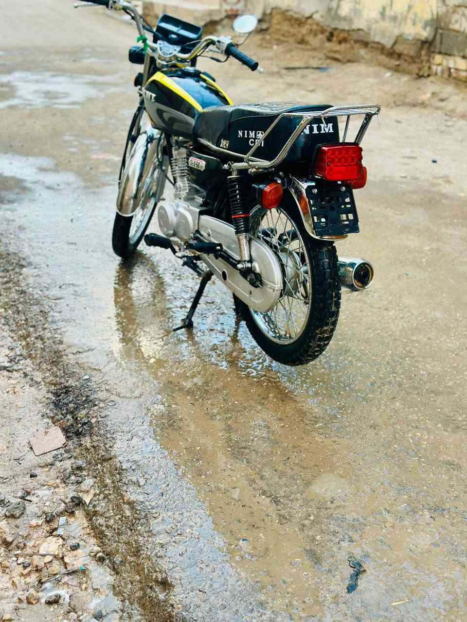 السلام عليكم نام امتياز للبيع موديل 25 مكان بابل القاسم السعر 625 وبيها مجال (***********)🦅
