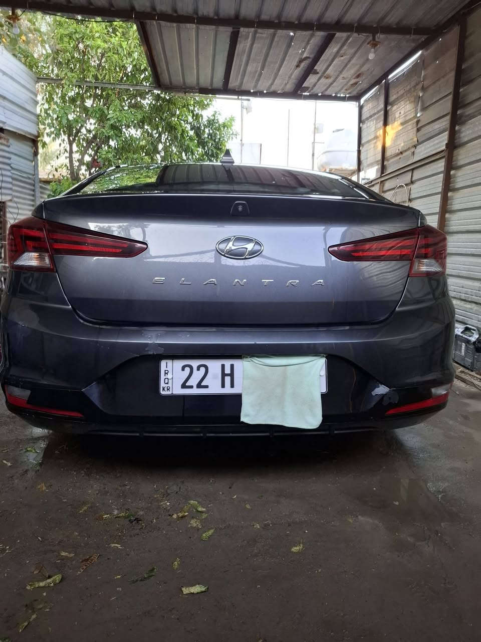 السلام عليكم

النترا موديل 2020 وارد امريكي 
السيارة حادثهة بنيد وجاملغ الايسر فقط بدون دواخل 
والباقي كلة مكفول 
محرك ٢٠٠٠ دوش 
السيارة كاملة مكملة شغل واطلع ترايك للبصرة 
السيارة باسمي رقم اربيل تريد تحويل تريد وكالة اني حاضر 
السعر ١٦٥ وبيهة مجال للطيبين مكان السيارة بغداد جسر ديالى القديم 
***********
