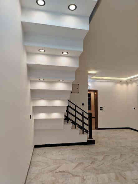 #مكتب_نيوهاوس_للعقار
للبيع مشتمل ١٢٠ م منطقة الأمانة
.......
اعلان رقم ٣٤٤
.......
للبيع مشتمل ١٢٠ م طابقين حديث بناء ٢٠٢٥
واجهة ٦ نزال ٢٠
ارضيات مرمر
ديكورات داخليه روعة
٣ نوم
منطقة الامانة قريب الشارع العام
للاستفسار *********** متوفر واتس اب
مكتب نيو هاوس للعقار الكائن في
حي الجهاد الديوان مقابل الامانة قرب كوفي ركن الديوان
