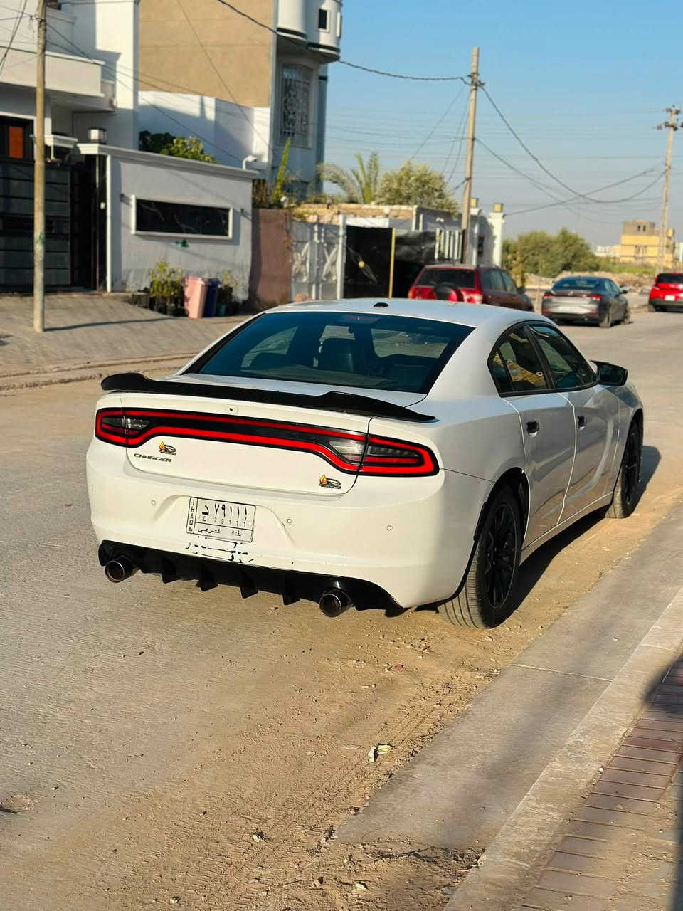 جارجر 2020 اصل وارد امريكي فول مواصفات عدا الفتحة حادث بسيط وصور الحادث بالمنشور محرك 3600 6 سلندر كير ومحرك كفالة السيارة جاهزة وما بيها نقص رقم بغداد تحويل ثاني يوم السعر 168 بيها مجال للشراي
 استفسار ***********
