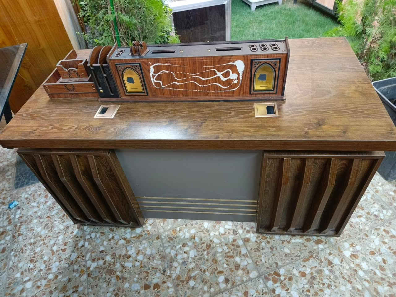 غراض لبيع المكان بغداد نهايه حي أور سبع قصور شارع ابو علي واتساب *********** اتصل واني بخدمتكم تره ماارد ع التعليقات الشراي يتصل تحياتي للجميع
