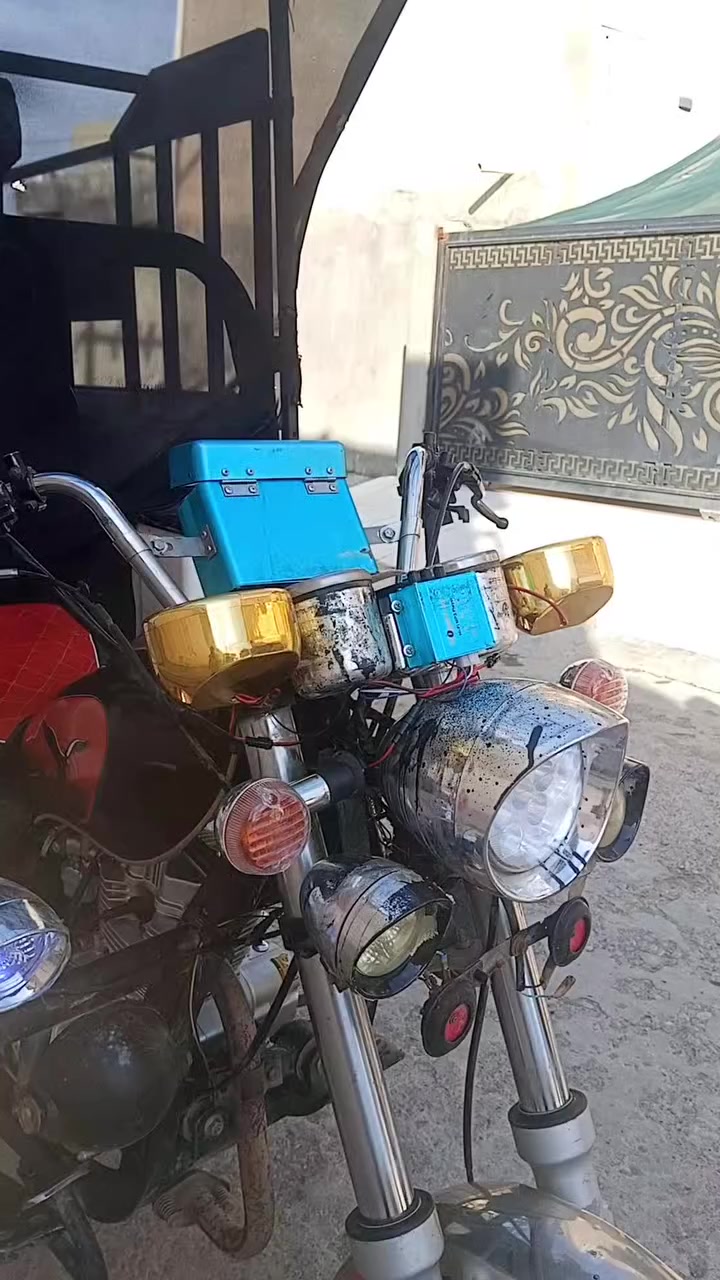 سلام عليكم ستوته للبيع مرقم 2021 شرط النظافه شرط رقبه ومحرك ثاني يوم تحويل السعر مليونين 450 بيها مجال حك جيه تحياتي للجميع 
الرقم ***********
