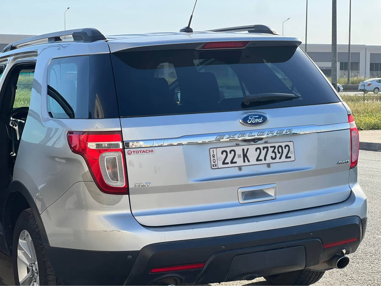فۆرد ئێکسپلۆرا ٢٠١١ شاشە گەورە ، دەبل اکسل ، کوشین هیتەر و کارەبایی ، سەیارەکی هەتا برێ موریح و تایبەت ، سەیارەکە ماڵی دۆستە ، هی معرز نیە ، داوای ١٣٢ گەلا و کەمێک معامەلە أربيل, العراق


**إذا كنت صاحب هذا الإعلان وتريد حذفه لأي سبب، رجاءا أرسل رسالة إلى الدعم الفني**