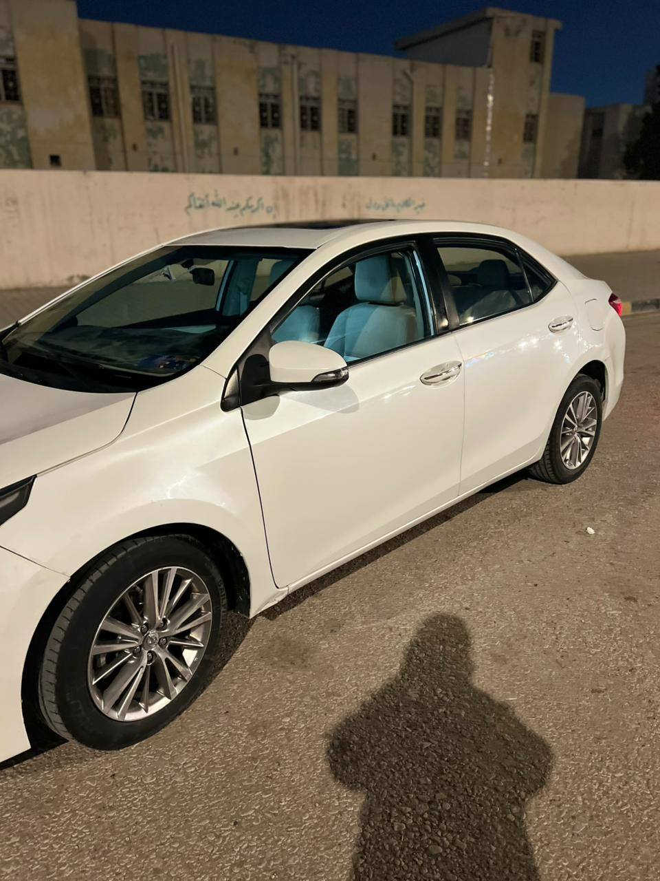 سلام عليكم كوريلا 2014 للبيع
مكينة 2000
نضيفة فول مواصفات سكني نجف السعر 125 التواصل على الرقم ***********
