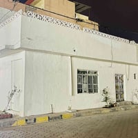 بيت طابقين • ٤ غرف • الرمادي شارع١٧