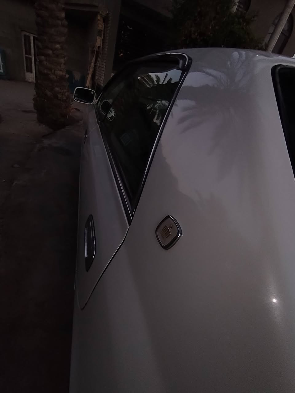 سلام عليكم  للبيع او مراوس كراون راس الثور سياره جاهزه من كلشي كيرمكينه حداديه تخم تاير  رقم انكليزي بغداد سنويه لل
27 سياره كفاله من الكص ونقل الجثه ولعيب الشرعي سياره مال جنيان بالعافيه عل ياخذه العنوان كربلاء ***********
  السعر 105وبيه مجال ***********
