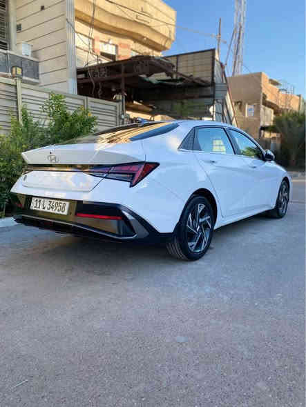 هيونداي النترا 
موديل 2024 خليجي 

كفاله عامة المحرك  وكير ومن اي صبغ ( على حالة الوكالة  فقط شخط بسيط)
🧭             ماشية  39       
موصفات 
فتحه سقف
مري شفط مع اشارة ترحيب 
تبريد قطعتين 
.لد نهاري 
.مازده زنون 
3 عدسات زنون 
كامره خلفية
.شاشه كبيرة 
خمسة ويل كب اكروم 
ارضية وكشنات جلد تفصال 
حساس أمامي خلفي 
.اربعة أنظمة قيادة
(Eco - Normal - sport- smart)
محرك 2000 
.نظام ترحيب  
تشغيل بصمة  

 مكان السيارة📍 بغداد
السعر 189 $💵وبيه مجال  

***********☎️ بغداد
