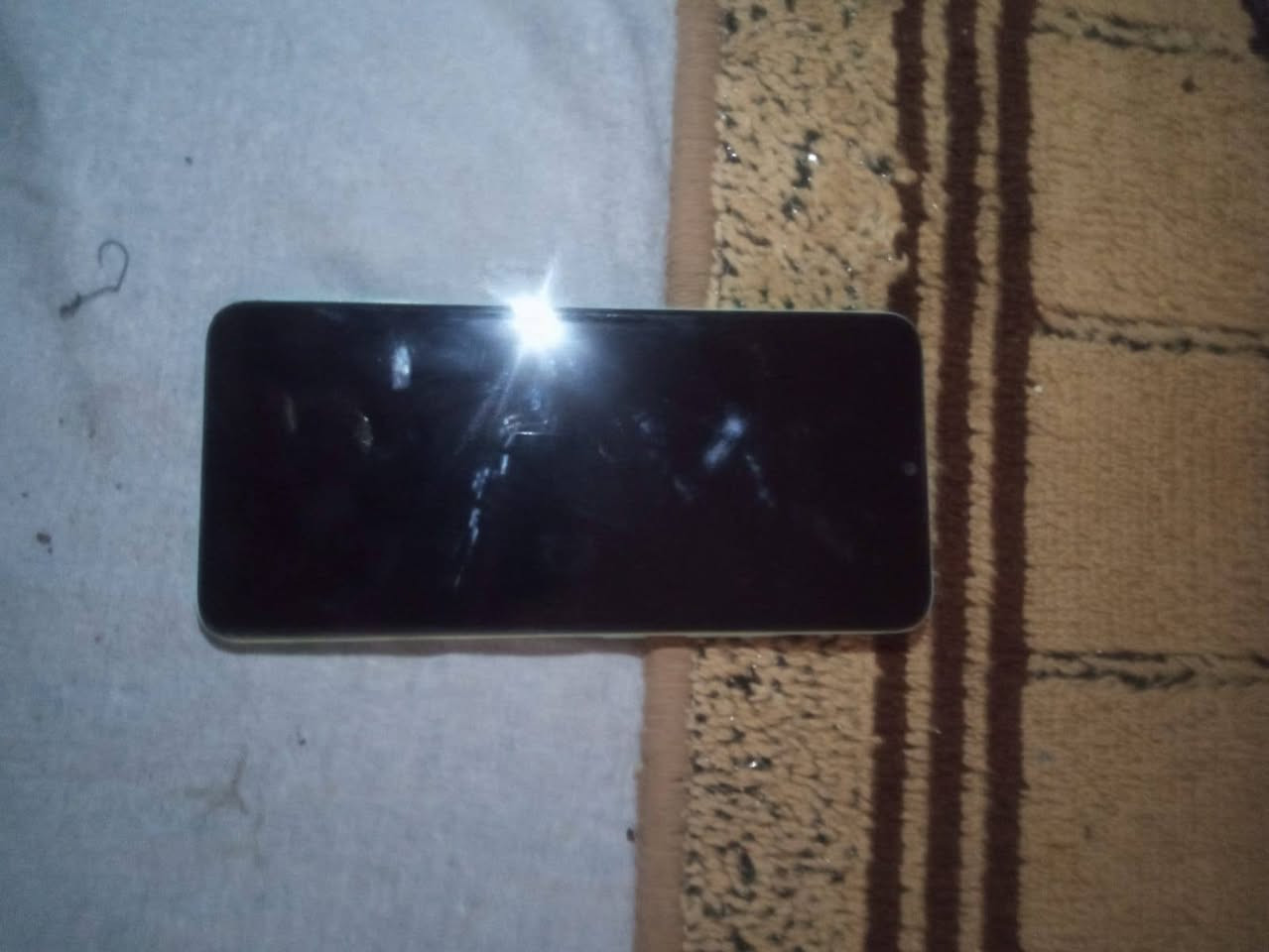 تلفون للبيع
سعره 75 وبي مجال مكاني كوت


**إذا كنت صاحب هذا الإعلان وتريد حذفه لأي سبب، رجاءا أرسل رسالة إلى الدعم الفني**