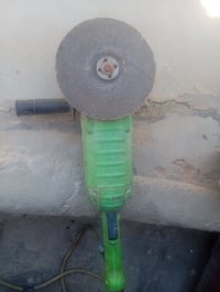 كوسره حجم كبير شغاله سعرها 20الف مكاني حي الجهاد وهذا رقمي 07776703379