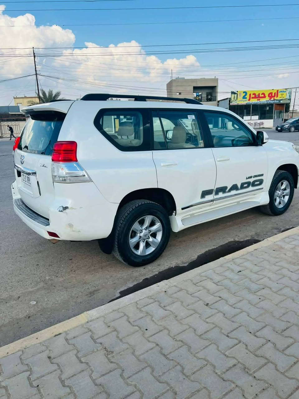 السلام عليكم برادو للبيع موديل ٢٠١٠ خليجي بدون ضرر محرك٤ رقم اربيل دولي سياره جاهزه محرك كير تايرات صدر كلو جديد تبريد تتدفئه سياره مرتبه السعر مناسب( ٢٠٥) وبيها مجال مكان السياره الشرقاط ***********
