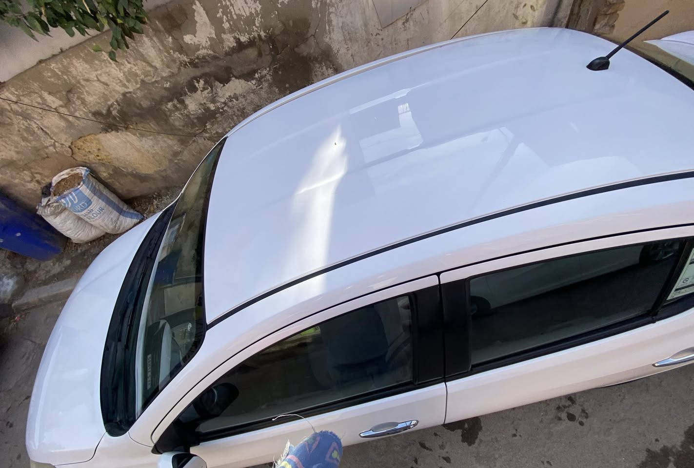 السلام عليكم

نيسان صني 2019
رقم بغداد هندي بليته زرقاء
كير مكينه محرك كشر مكفول عدى طخه بلباب صغيره تكحيل فقط بدون صبغ 
ماشيه 62
السعر ١٠٨
العنوان بغداد 
الاتصال *********** ابو حسن
