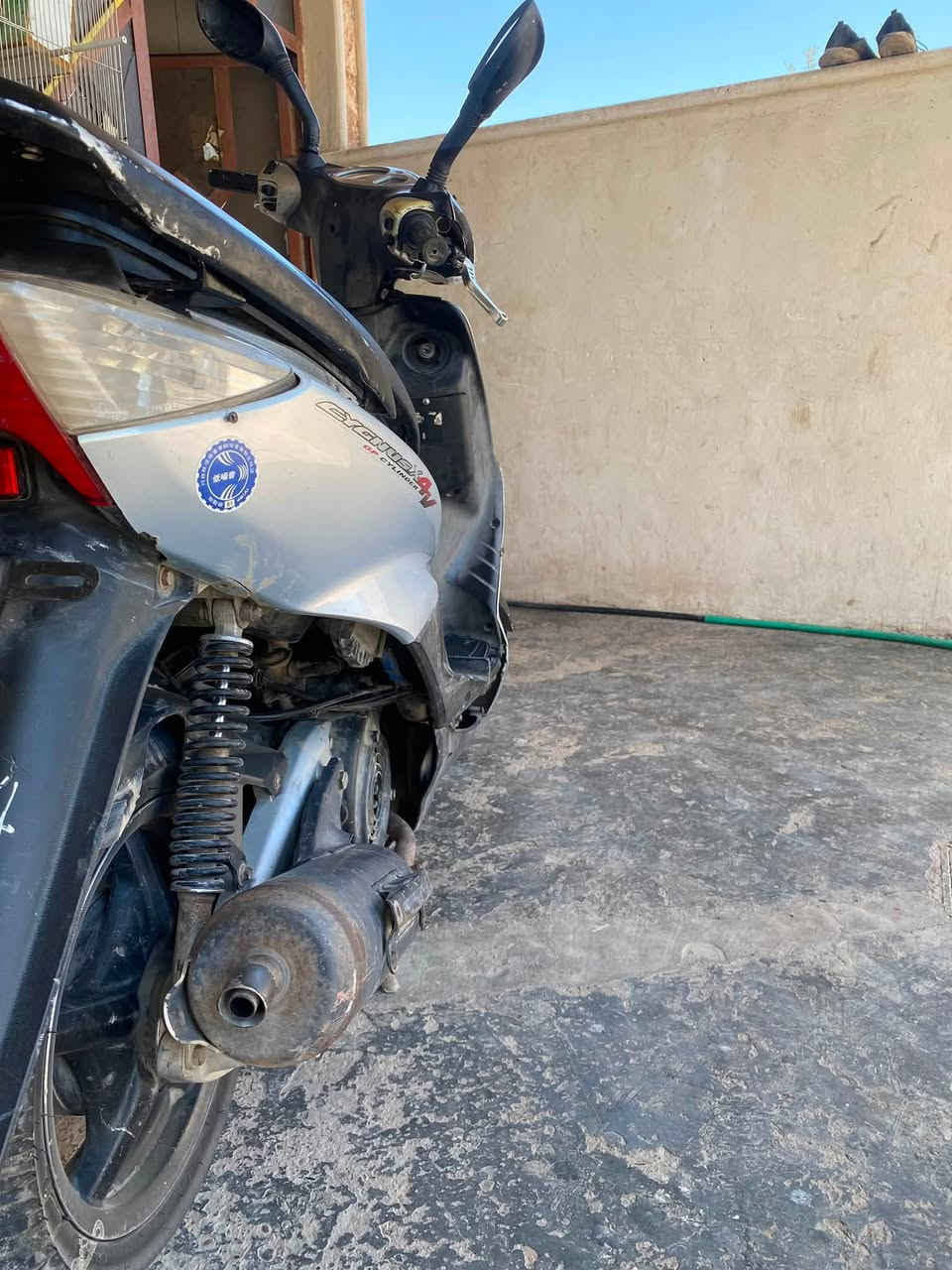 سلام عليكم درجه سكنس نثئ 140 كهربيات كلها شغال ريدها 400 وبيها مجال وهاذه رقمي ***********
