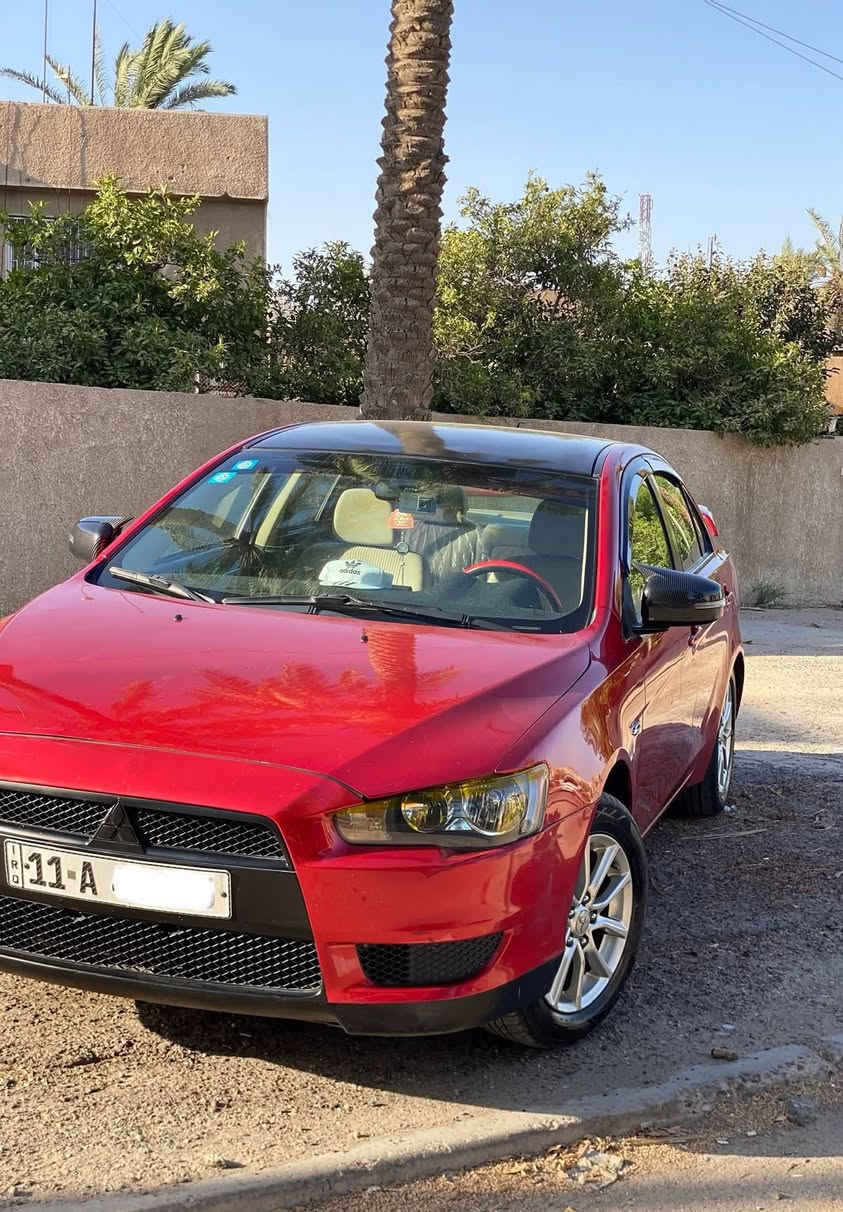 السلام عليكم
لانسر قرش ٢٠١٦ خليجي بدون حادث بدون ضربه فقط شخوط وطخات بسيطه موضحه بلسونار ايضا
 رقم بغداد الجديد 
السعر ١٠٠ 
***********
