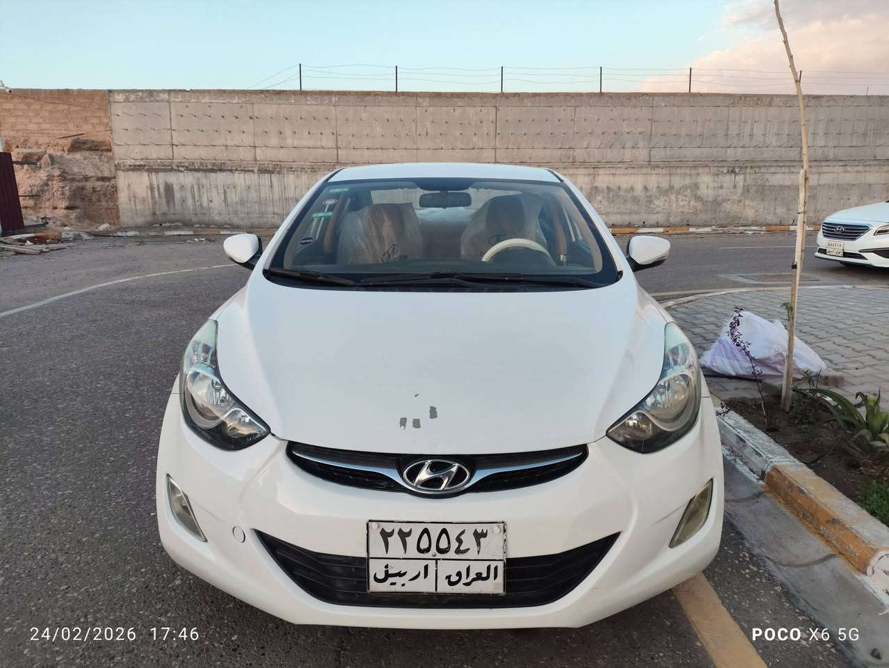 السلام عليكم 
النترا 2012 مكفولة من الصبغ مكينة 1600 
السيارة جاهزة (مكينة وكير وحدادية وتبريد) 

السعر 105 
الاستفسار الاتصال على الرقم ***********
